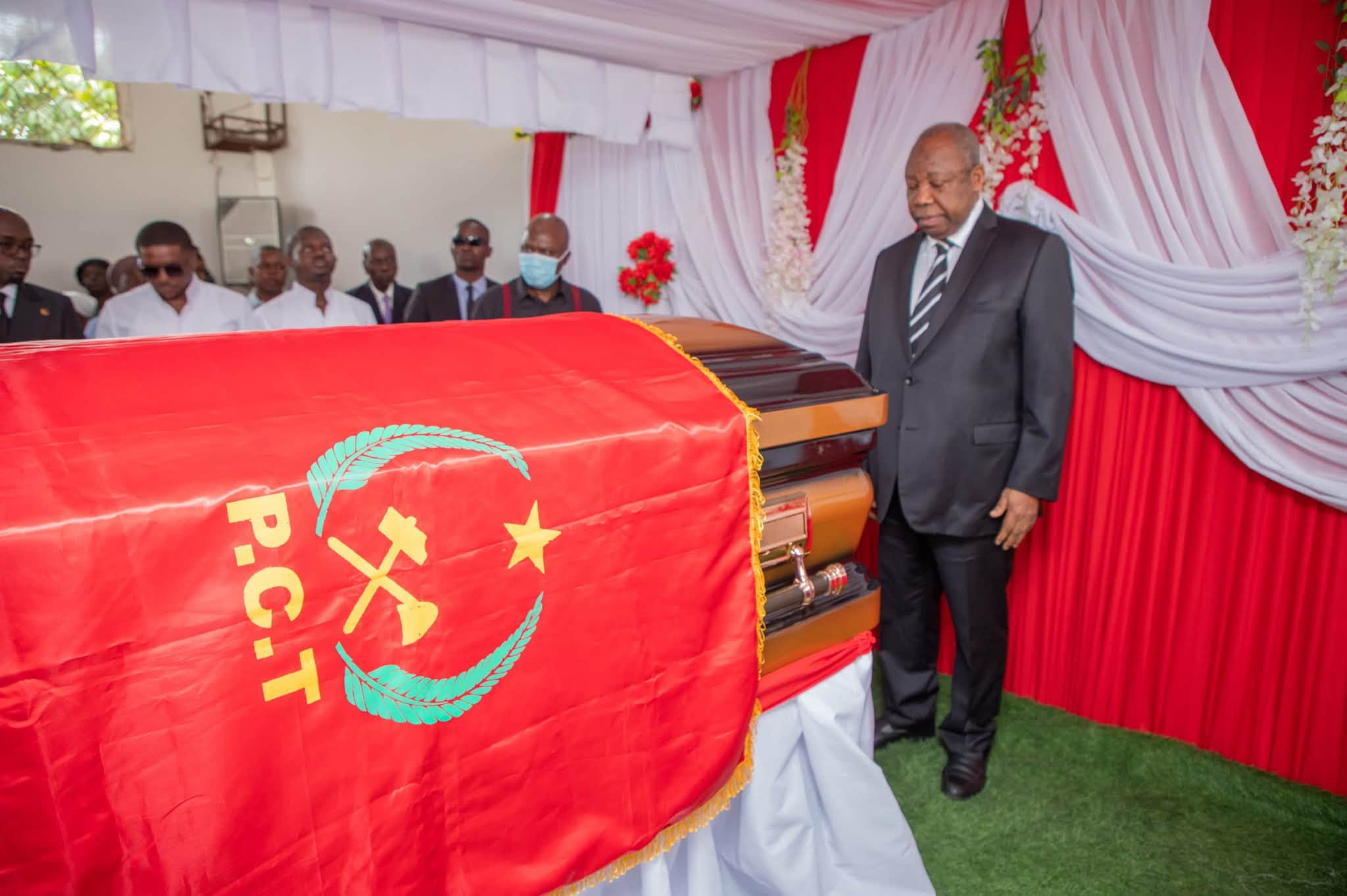Dernier hommage rendu au camarade Jean Oba Bouya à Brazzaville