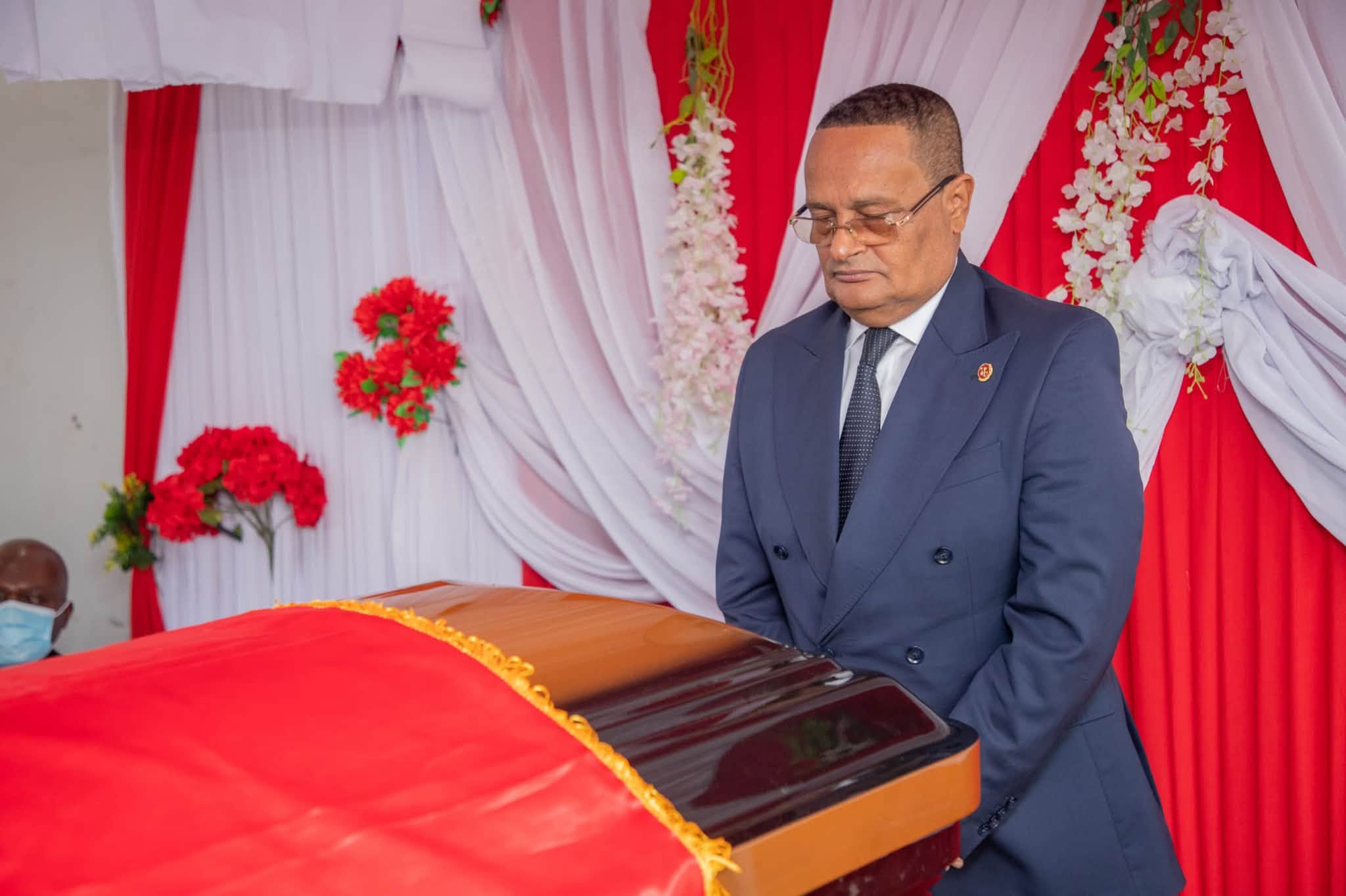 Dernier hommage rendu au camarade Jean Oba Bouya à Brazzaville
